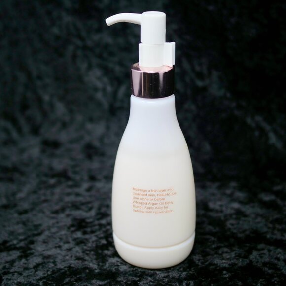 Josie Maran Argan Milk Intensive Hydrating Body Renewal Serum Unscented 6.7 oz - Picture 2 of 3